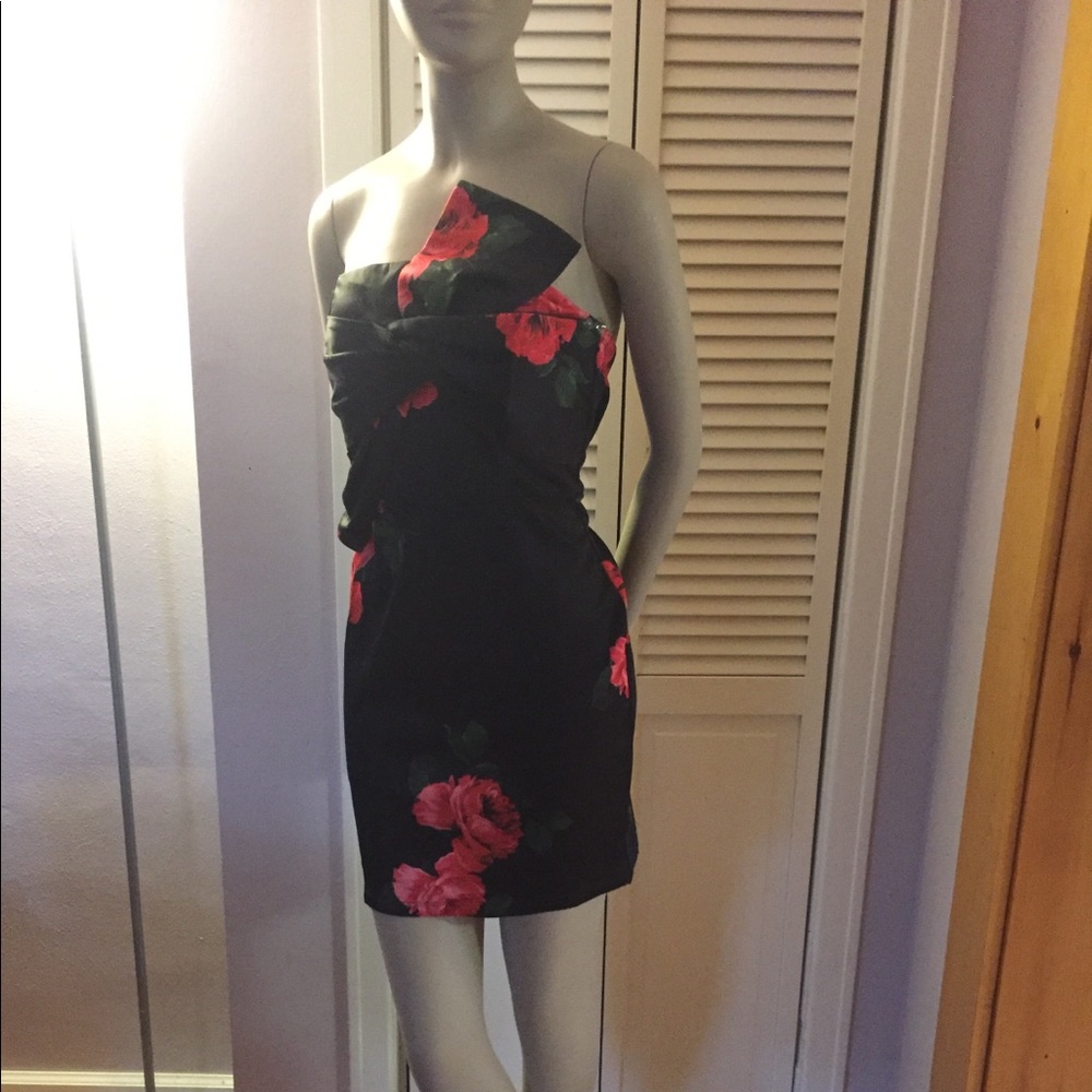 CHARLOTTE RUSSE Bodycon Dress!!